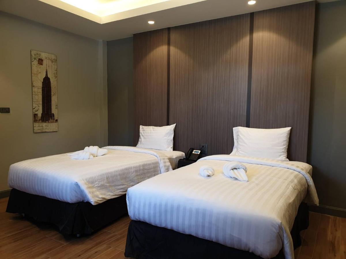 The Bed Hotel Roi Et Exterior photo